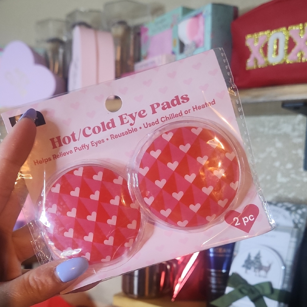 Red Heart Hot/Cold Eye Pads - Picture 1 of 1
